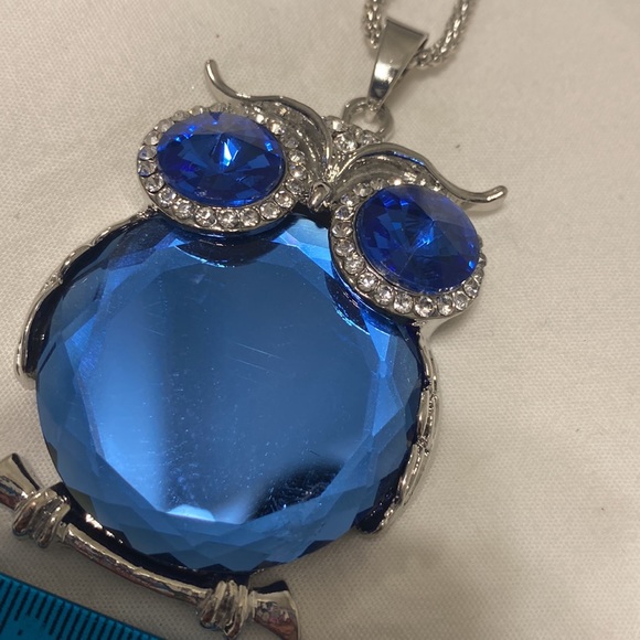 Owl necklace long chain pendant silver blue. New - Picture 3 of 6